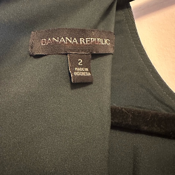 NWOT Green Banana Republic Midi Dress - Picture 6 of 7